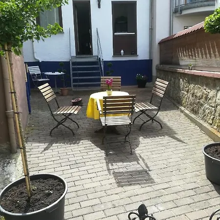 Homestay Haus Haas Zimmer&fewo Lauda-Koenigshofen